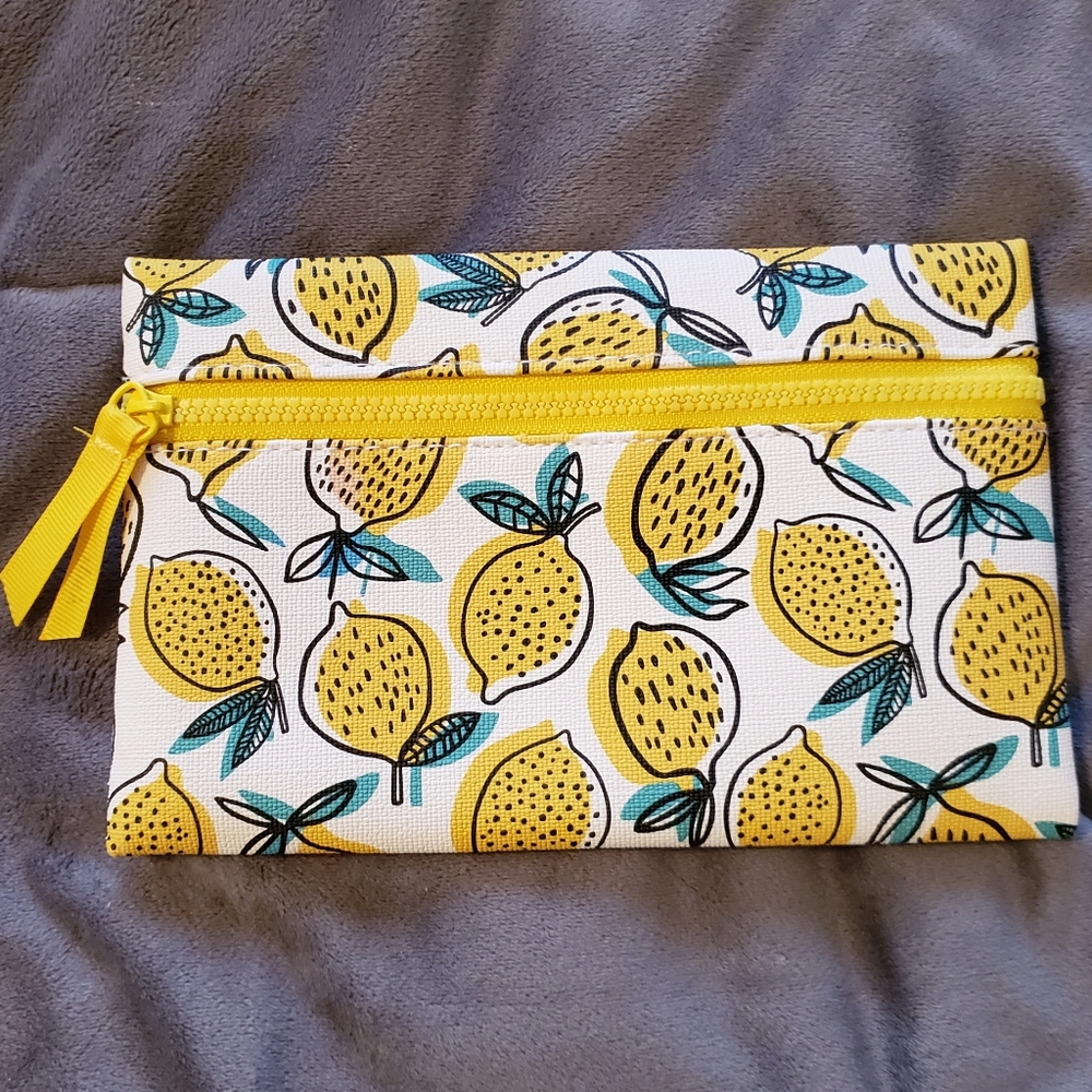 Makeup bag